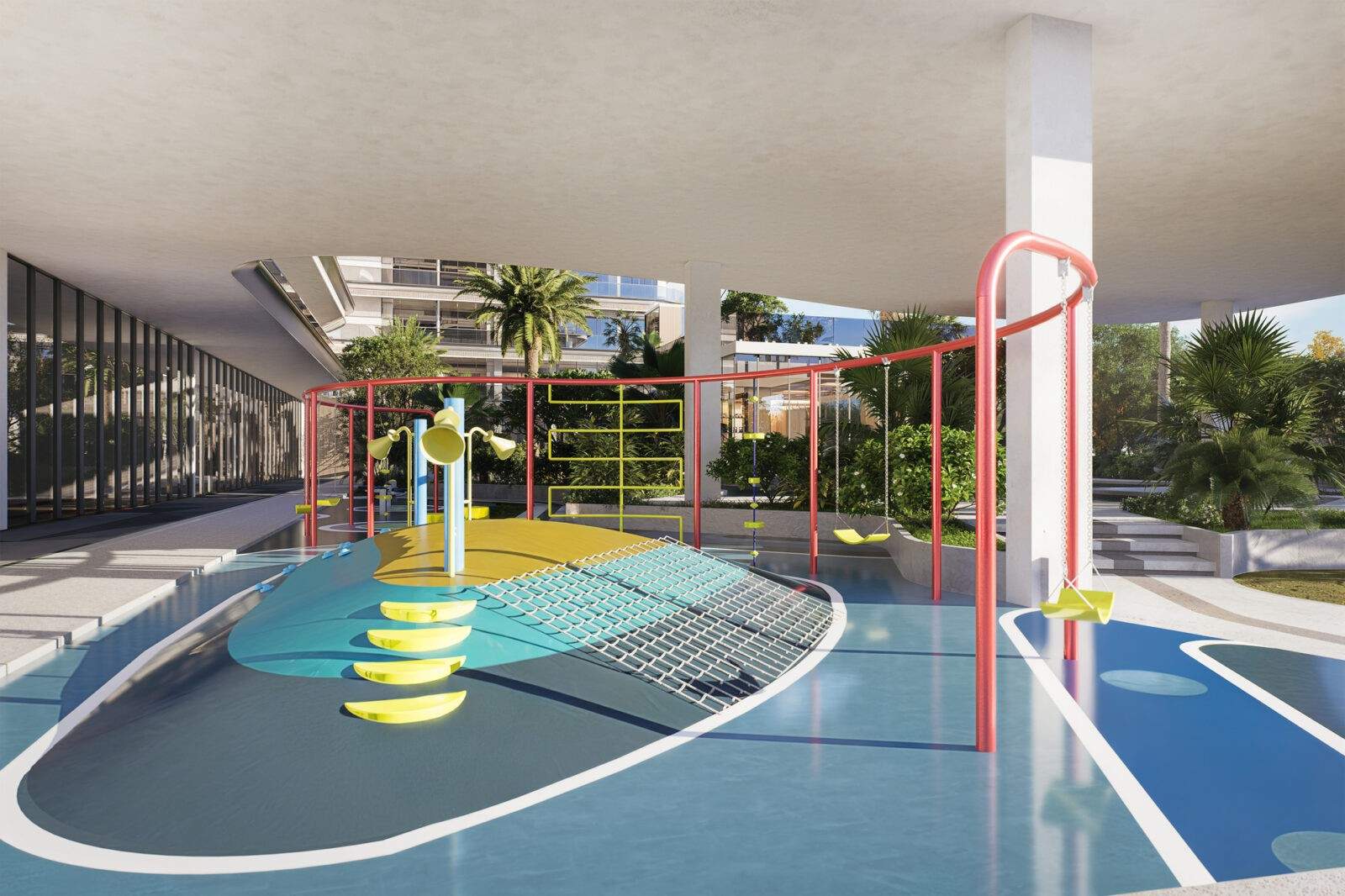 Venkovní dětské hřiště Bond Enclave s barevnými prolézačkami, houpačkami a vodními prvky ve stínu palem